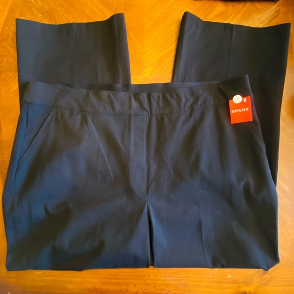 SPANX Polished Kick Flare Black Shaping Crop Pants Size 2X Tall NWT - Picture 3 of 15